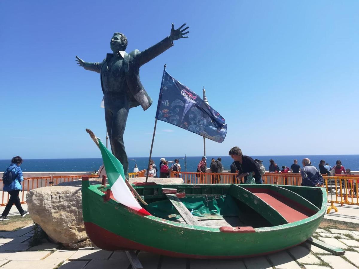 Ferienwohnung Pinhouse - Locazione Turistica Polignano a Mare Exterior foto